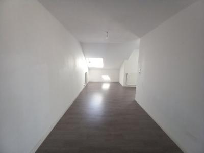 Louer Appartement 82 m2 Saint-avold