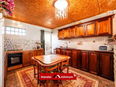 Annonce Vente 8 pices Maison Tampon 974
