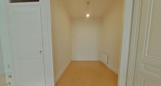 For rent Lyon-7eme-arrondissement 2 rooms 64 m2 Rhone (69007) photo 1