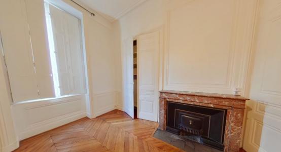 For rent Lyon-2eme-arrondissement 3 rooms 121 m2 Rhone (69002) photo 2