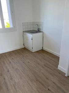 For rent Venissieux 3 rooms 54 m2 Rhone (69200) photo 2