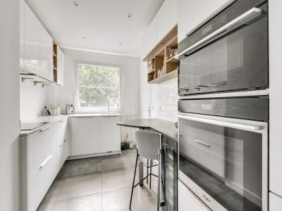 For sale Sceaux 4 rooms 84 m2 Hauts de Seine (92330) photo 3