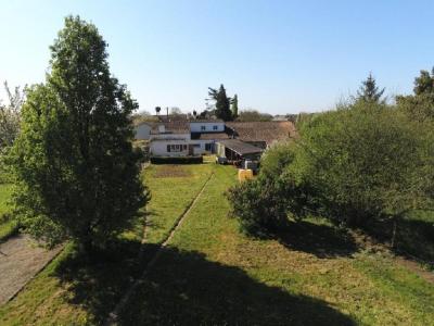 For sale 6 rooms 135 m2 Vienne (86400) photo 1