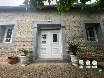 Louer Maison 250 m2 Gayan