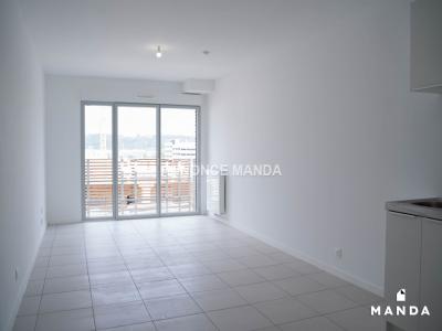 For rent Bordeaux 1 room 47 m2 Gironde (33100) photo 0
