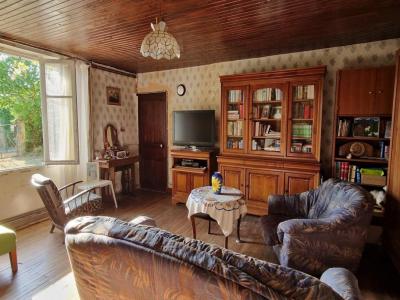For sale Saint-gourson 6 rooms 94 m2 Charente (16700) photo 1