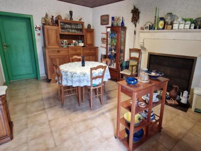 For sale Saint-gourson 6 rooms 94 m2 Charente (16700) photo 3