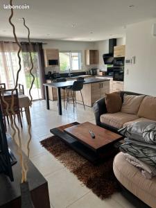 Annonce Location 4 pices Maison Poitiers 86
