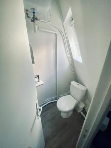 Louer Appartement 9 m2 Paris-17eme-arrondissement