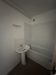 For sale Lezennes 4 rooms 85 m2 Nord (59260) photo 4