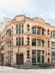 For sale Paris-9eme-arrondissement 4 rooms 113 m2 Paris (75009) photo 0