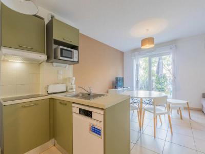 For sale Serignan 2 rooms 45 m2 Herault (34410) photo 2