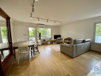 For sale Lyon-8eme-arrondissement 5 rooms 130 m2 Rhone (69008) photo 3