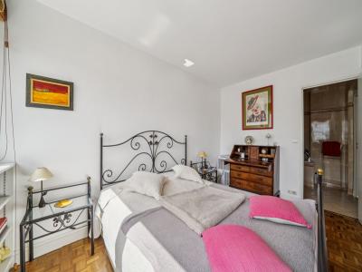 For sale 16E SUD 2 rooms 53 m2 Paris (75016) photo 4
