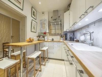 For sale 16E SUD 4 rooms 116 m2 Paris (75016) photo 3
