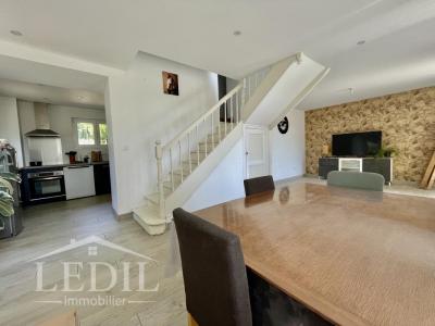 For sale Agen 4 rooms 105 m2 Lot et garonne (47000) photo 1