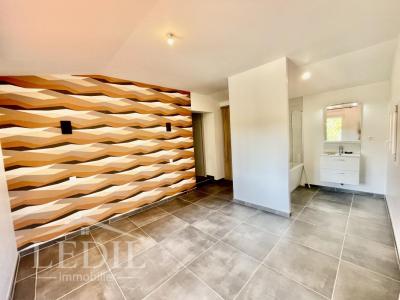 For sale Agen 4 rooms 105 m2 Lot et garonne (47000) photo 2
