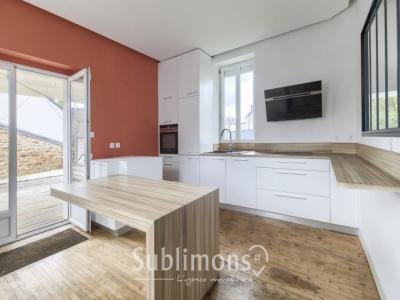 For sale Vannes 4 rooms 92 m2 Morbihan (56000) photo 3
