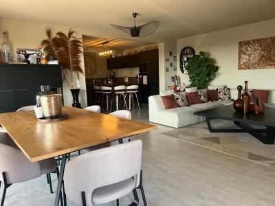 For sale Frontignan 4 rooms 117 m2 Herault (34110) photo 2