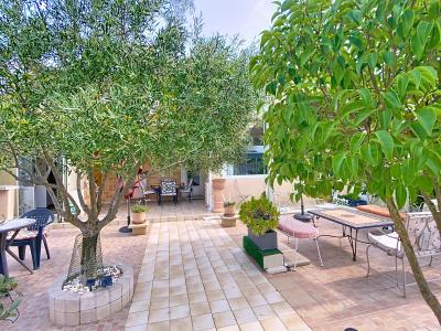 For sale Fabregues 4 rooms 108 m2 Herault (34690) photo 2