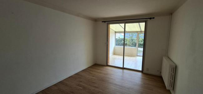 For rent Saint-sebastien-sur-loire 3 rooms 78 m2 Loire atlantique (44230) photo 2