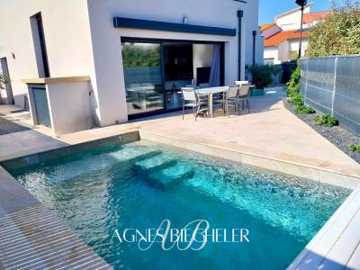 For sale Pollestres 5 rooms 144 m2 Pyrenees orientales (66450) photo 1