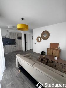 For rent Lille 1 room 40 m2 Nord (59000) photo 2