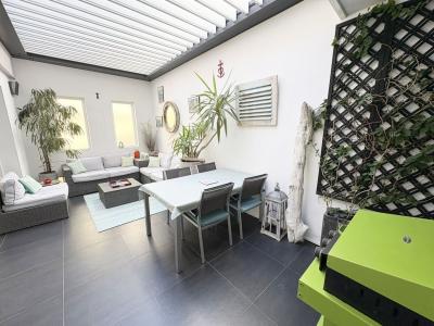 For sale CENTRE VILLE RIVE GAUCHE 4 rooms 120 m2 Gard (30240) photo 4