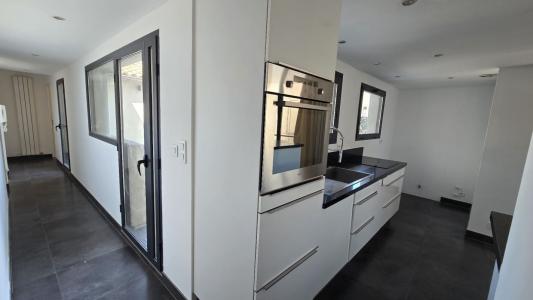 For sale JEAN JAURES 4 rooms 123 m2 Gard (30000) photo 3