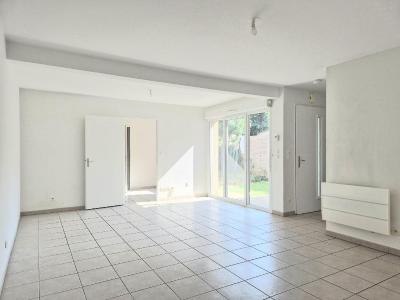 For sale LE BOURG SOUS LA ROCHE CO 4 rooms 85 m2 Vendee (85000) photo 1