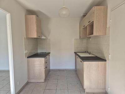 For sale LE BOURG SOUS LA ROCHE CO 4 rooms 85 m2 Vendee (85000) photo 2
