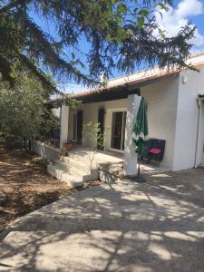 For sale AU CALME, FIN LOTISSEMENT 4 rooms 120 m2 Gard (30320) photo 0
