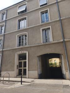 For sale RUE RAUBAUT ST ETIENNE 3 rooms 94 m2 Gard (30000) photo 1