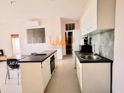 For sale Nimes 8 rooms 152 m2 Gard (30000) photo 2