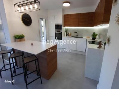 For sale Frejus 5 rooms 137 m2 Var (83600) photo 3