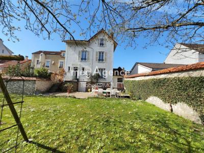 For sale Melun 8 rooms 165 m2 Seine et marne (77000) photo 3