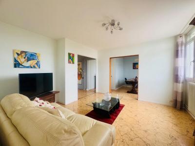 For sale Pau 4 rooms 72 m2 Pyrenees atlantiques (64000) photo 1
