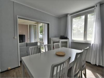 For sale Mourenx 4 rooms 65 m2 Pyrenees atlantiques (64150) photo 2
