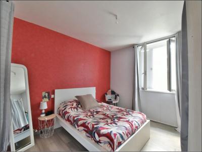 For sale Mourenx 4 rooms 65 m2 Pyrenees atlantiques (64150) photo 3