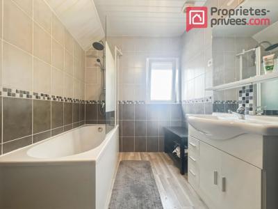 For sale Armentieres 5 rooms 110 m2 Nord (59280) photo 2