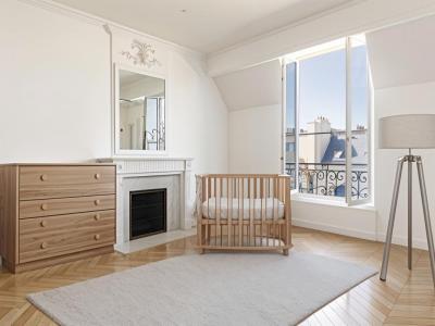 For sale Paris-8eme-arrondissement 6 rooms 175 m2 Paris (75008) photo 3