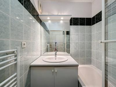 For rent Villeurbanne 2 rooms 46 m2 Rhone (69100) photo 4