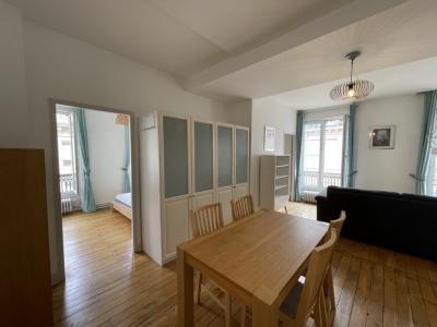 For rent Lyon-2eme-arrondissement 2 rooms 56 m2 Rhone (69002) photo 4