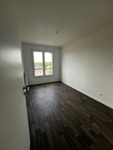 Louer Appartement Saint-germain-les-arpajon 1300 euros