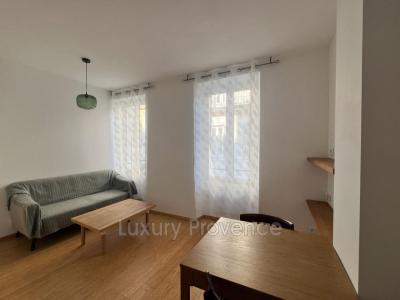 For sale Marseille-7eme-arrondissement 2 rooms 33 m2 Bouches du Rhone (13007) photo 2