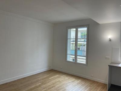 Annonce Location 2 pices Appartement Paris-15eme-arrondissement 75
