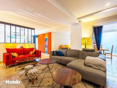 For sale Grillon 8 rooms 275 m2 Vaucluse (84600) photo 2