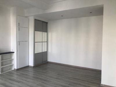For rent Nice 2 rooms 49 m2 Alpes Maritimes (06000) photo 2