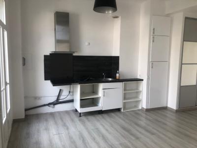 For rent Nice 2 rooms 49 m2 Alpes Maritimes (06000) photo 4