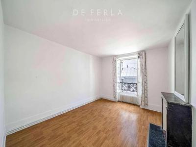 For sale Paris-7eme-arrondissement 2 rooms 35 m2 Paris (75007) photo 1